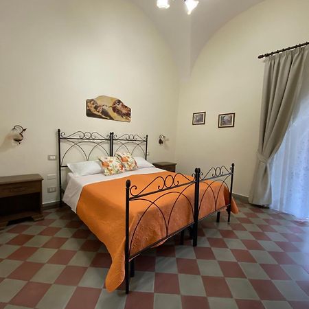 B&B Palazzo Tornabene Катания Экстерьер фото